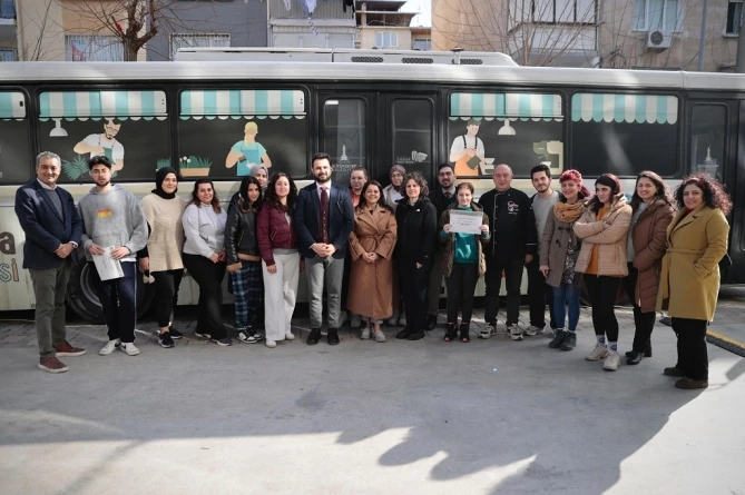 Konak’ta Mobil Barista Kursu Mezunlarını Verdi