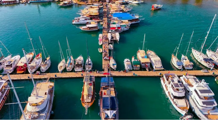 ÜÇAĞIZ İSKELESİ