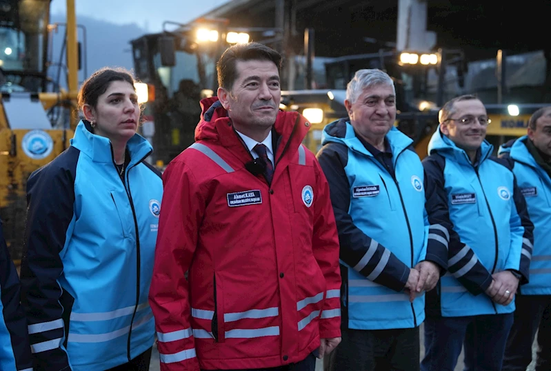 Ortahisar Belediyesi’nden yoğun kar mesaisi