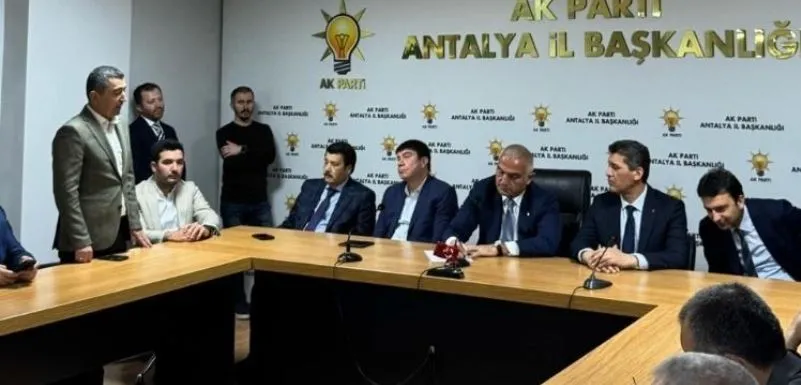 KAŞTA ‘KAÇAK YAPI’ KRİZİ.. ‘KAÇAK VİLLAYA TURİZM BELGESİ VEREMEYİZ’