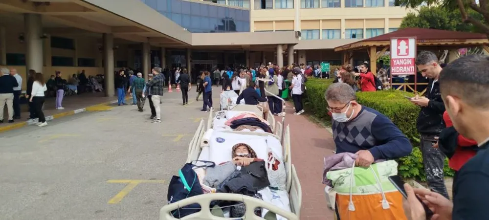 AKDENİZ ÜNİVERSİTESİ HASTANESİ ‘ACİL SERVİS’TE YANGIN ÇIKTI