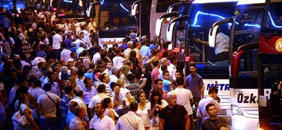 CUMHURBAŞKANI ERDOĞAN DUYURDU.. RAMAZAN BAYRAMI TATİLİ 9 GÜN