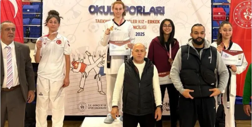 ANTALYALI DEMİRCİ TAEKWONDO TÜRKİYE ŞAMPİYONASI’NDA BİRİNCİ OLDU