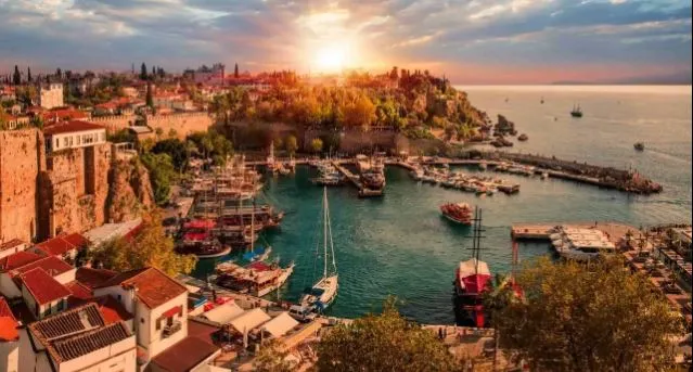 ANTALYA’NIN EN HANIMCI İLÇELERİ.. KADINLARIN GÖZDESİ BURALARDAN ÇIKIYOR