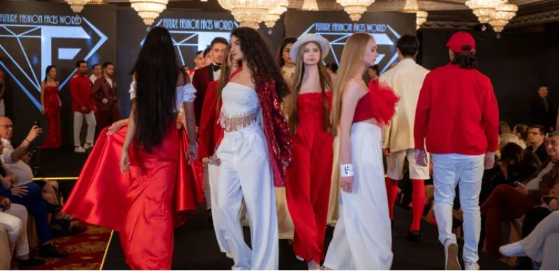 ANTALYA FUTURE FASHİON FACES WORLD YARIŞMASINA EV SAHİPLİĞİ YAPTI