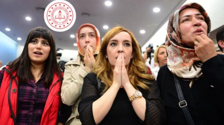 BAKAN AÇIKLADI.. ‘25 BİN ÖĞRETMEN İÇİN ATAMA TAKVİMİ BELİRLENDİ’
