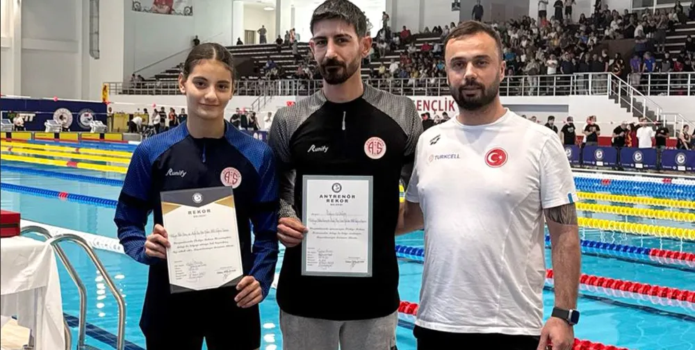 ANTALYASPOR’DAN TUĞBA YILDIZ TÜRKİYE REKORU KIRDI