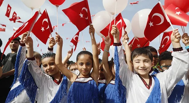 KONSER VE ETKİNLİKLERLE KUTLANACAK.. ANTALYA