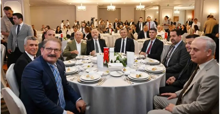 ANTALYA’DA TURİZMDE EN ZOR KIŞ GEÇİRDİ.. NİSANDA YENİ BİR REKOR GELDİ