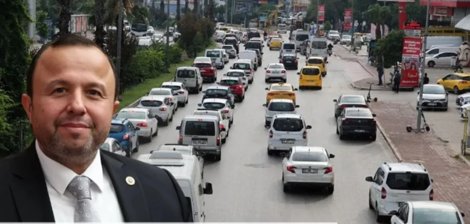 AK PARTİLİ TAŞ’TAN CHP’YE ANTALYA’DA KİLİTLENEN TRAFİK ELEŞTİRİSİ