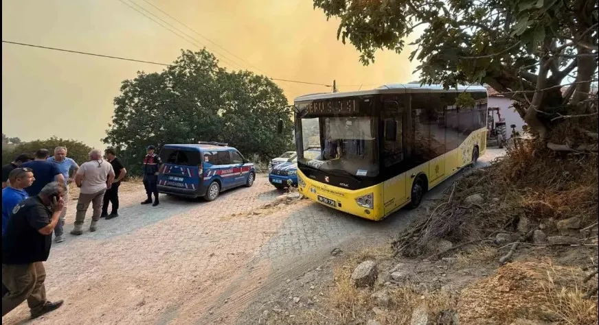 YANGIN BÜYÜDÜ.. AYDIN’DA KÖYLER TAHLİYE EDİLMEYE BAŞLANDI