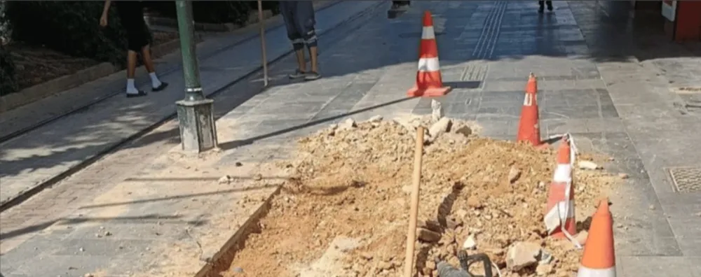 ANTALYA’DA DEĞİŞMEYEN FOTOĞRAF.. ‘AYNI SU BORU HATTI AYDA 10-15 KEZ PATLIYOR’
