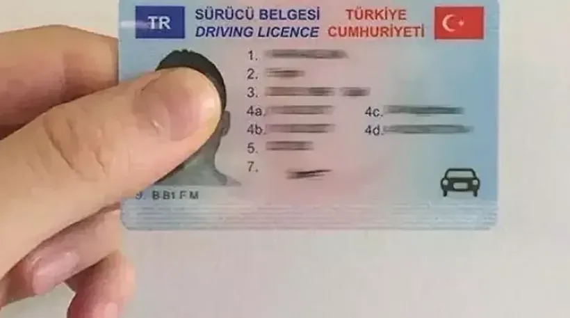 VE YENİ EHLİYET İÇİN BUGÜN SON GÜN.. BİR KEZ DAHA UZATILMAYACAK