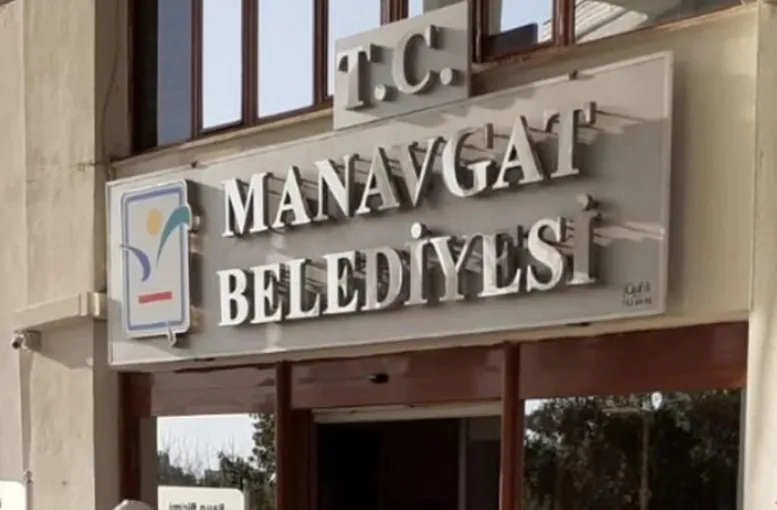 MANAVGAT’TA YEĞEN RÜŞVET ALDIKLARINI VE SAKLADIKLARINI İTİRAF ETTİ