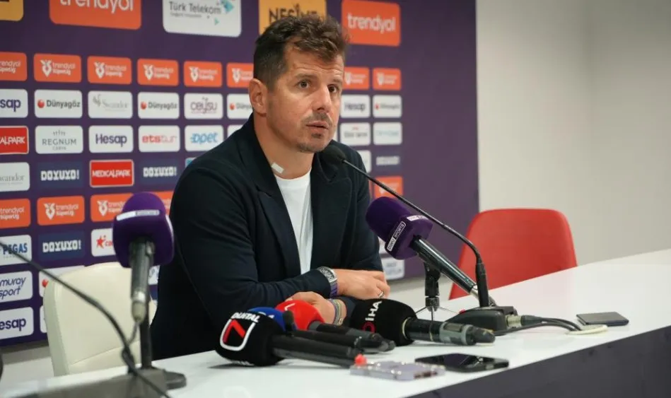 EMRE BELÖZOĞLU.. ‘ANTALYASPOR’UN OYUNUNUN KARŞILIĞI NET GALİBİYETTİ’